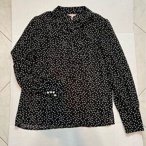 Esqualo polka dots with tie and pearls on sleeves